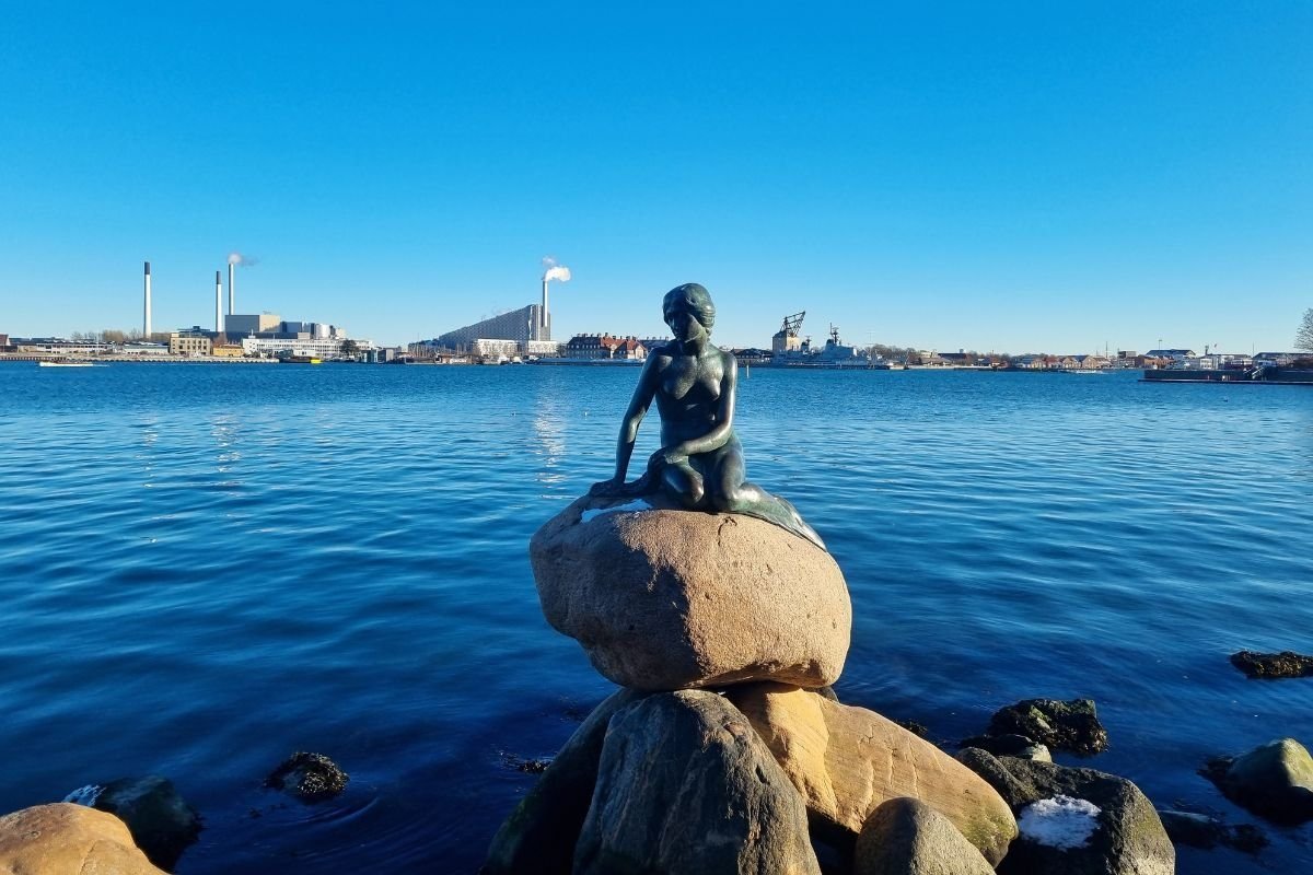 The Little Mermaid statue in Copenhagen harbour