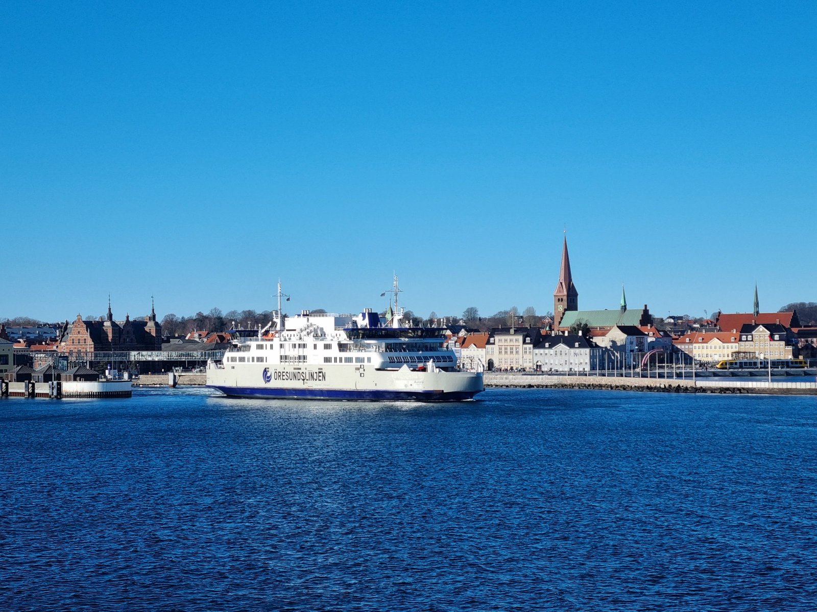 Øresundslinjen ferry arriving in Helsingør harbour